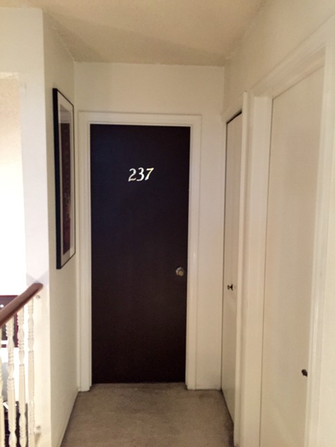 Door2